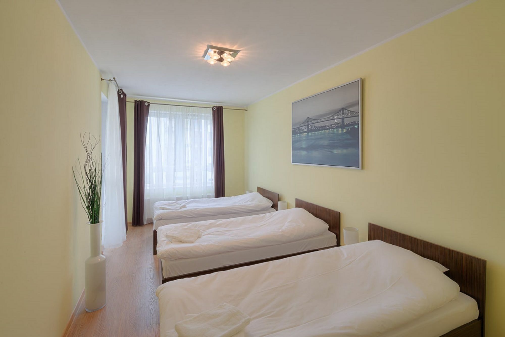 City Aparthotel Ochota Варшава Экстерьер фото